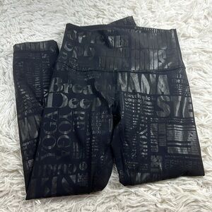 Lululemon Wunder Under High-Rise Crop 23" *Full-On Luxtreme Manifesto 20YR Manif